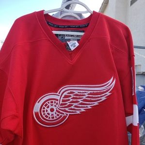 Red Wings Jersey